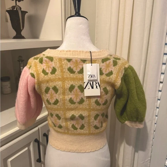 NWT ZARA Floral Knit Jacquard Cropped Cardigan - S - Picture 3 of 3